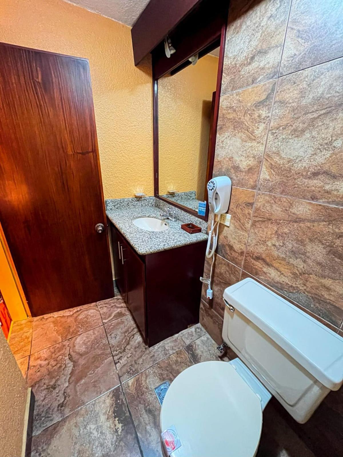 Hotel Rodelu Latacunga Eksteriør bilde